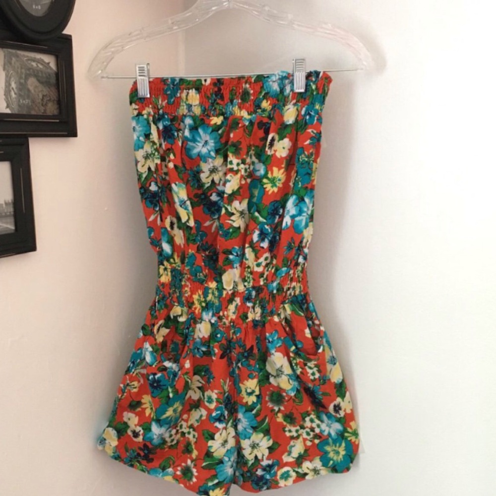 Bnwt orange floral strapless romper